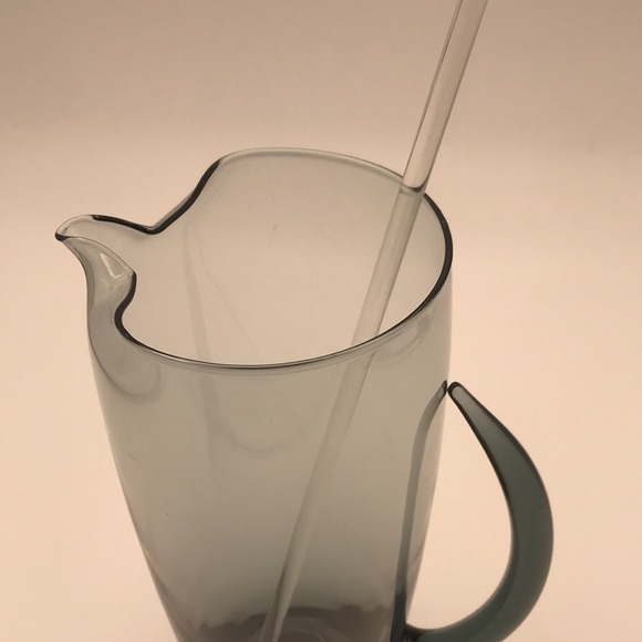 VTG MCM 60's Morgantown Normandie Smoke Glass Cocktail/Martini Pitcher & Stirrer - Picture 2 of 10